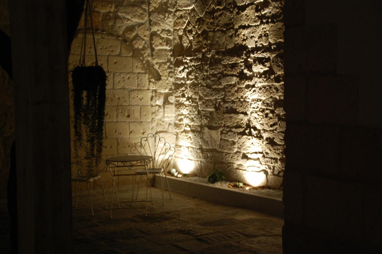 Palazzo Bianchi Domus Holidays Trani Eksteriør billede