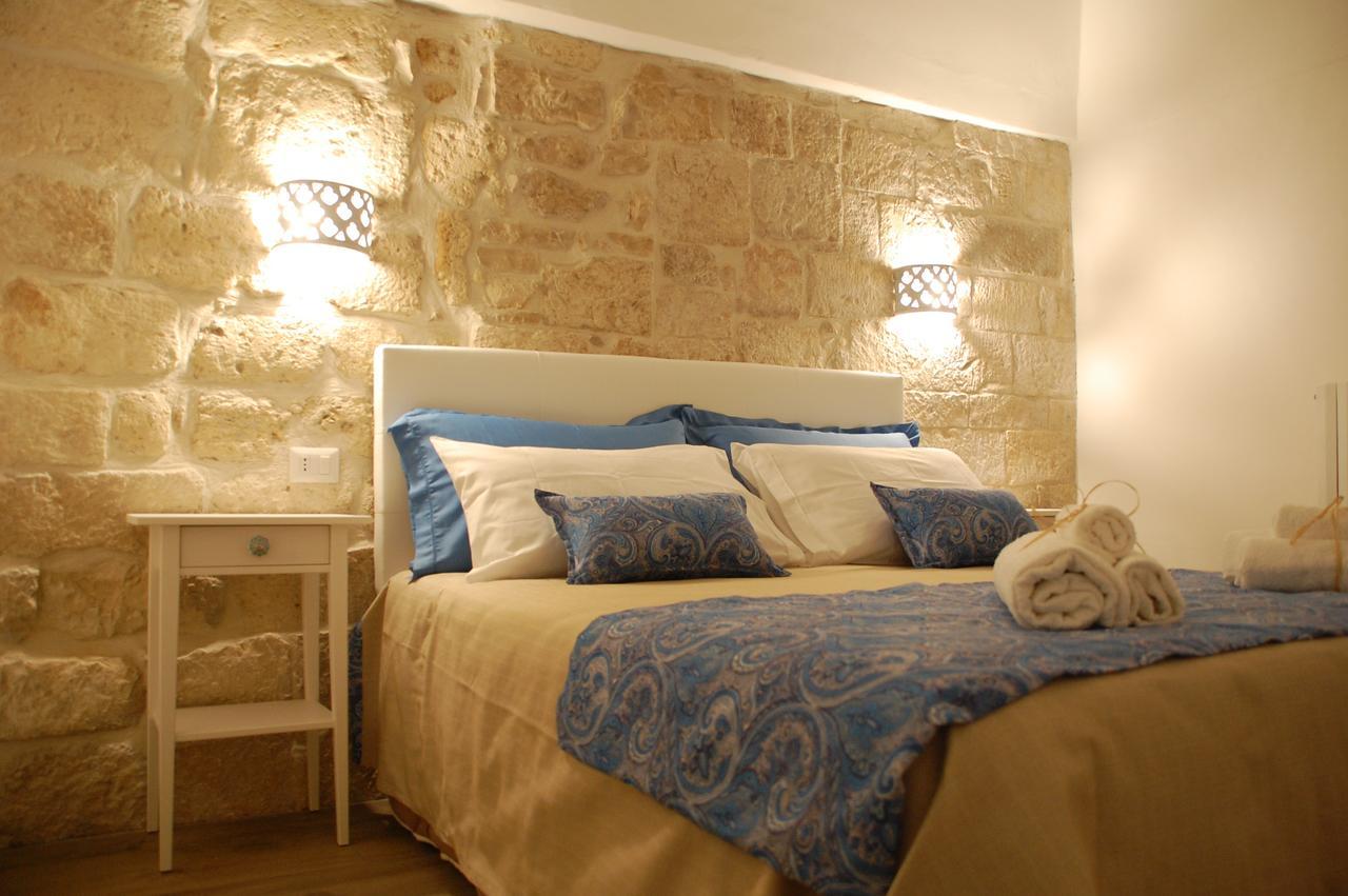 Palazzo Bianchi Domus Holidays Trani Eksteriør billede