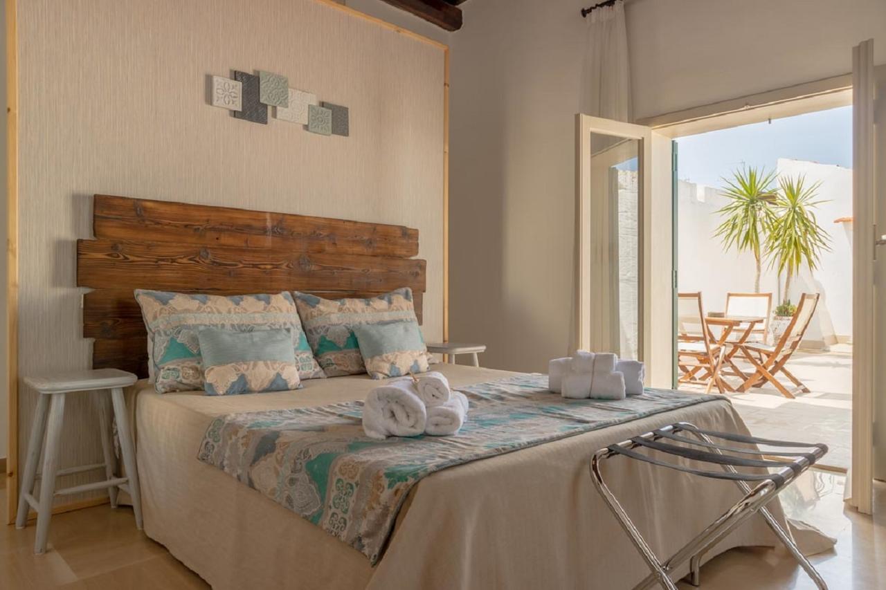 Palazzo Bianchi Domus Holidays Trani Eksteriør billede